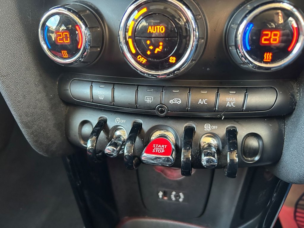 Used MINI Hatch 2017 for sale - 76686343: Photo 17