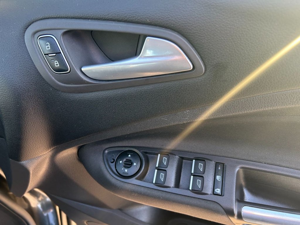 Used Ford C-Max 2017 for sale - 76605187: Photo 17