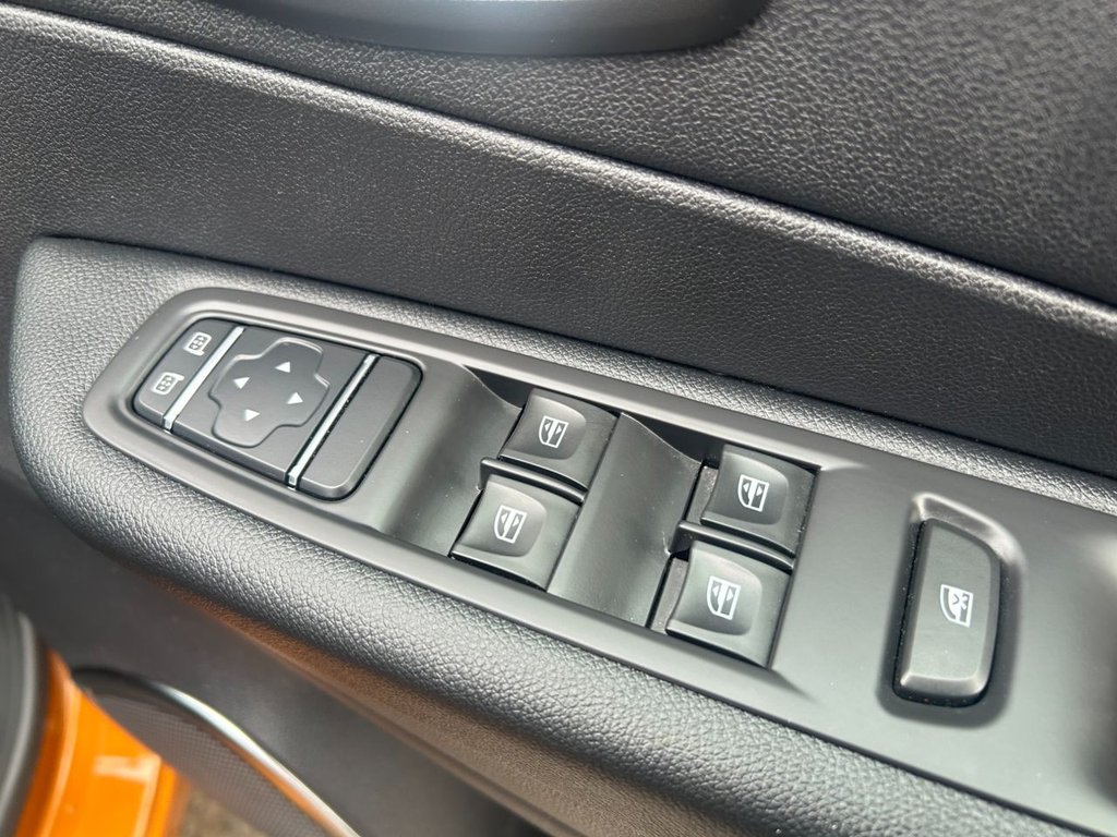 Used Renault Captur 2018 for sale - 77328388: Photo 17