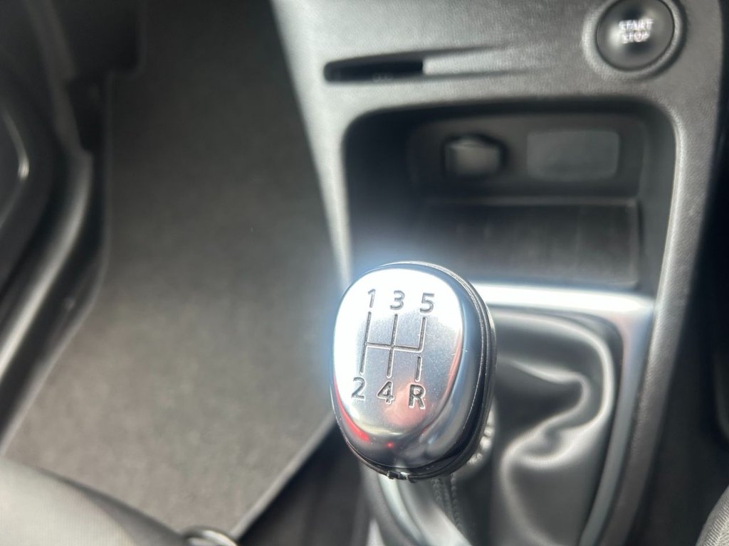 Used Renault Captur 2018 for sale - 77328388: Photo 23