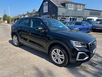 Audi - Q2