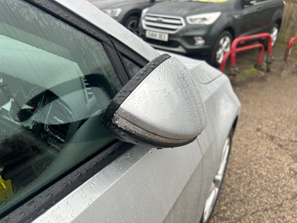 Used Volkswagen Golf 2014 for sale - 77621648: Photo 16