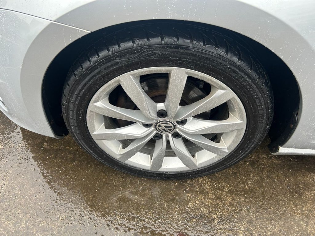 Used Volkswagen Golf 2014 for sale - 77621648: Photo 20