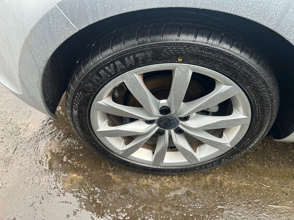 Used Volkswagen Golf 2014 for sale - 77621648: Photo 22