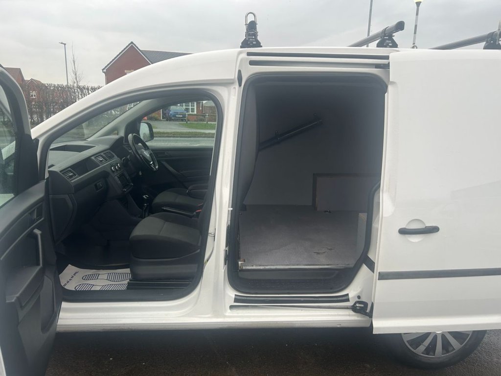 Used Volkswagen Caddy 2018 for sale - 77464187: Photo 2
