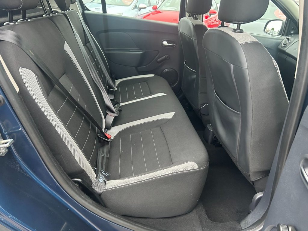 Used Dacia Sandero Stepway 2018 for sale - 77038407: Photo 10