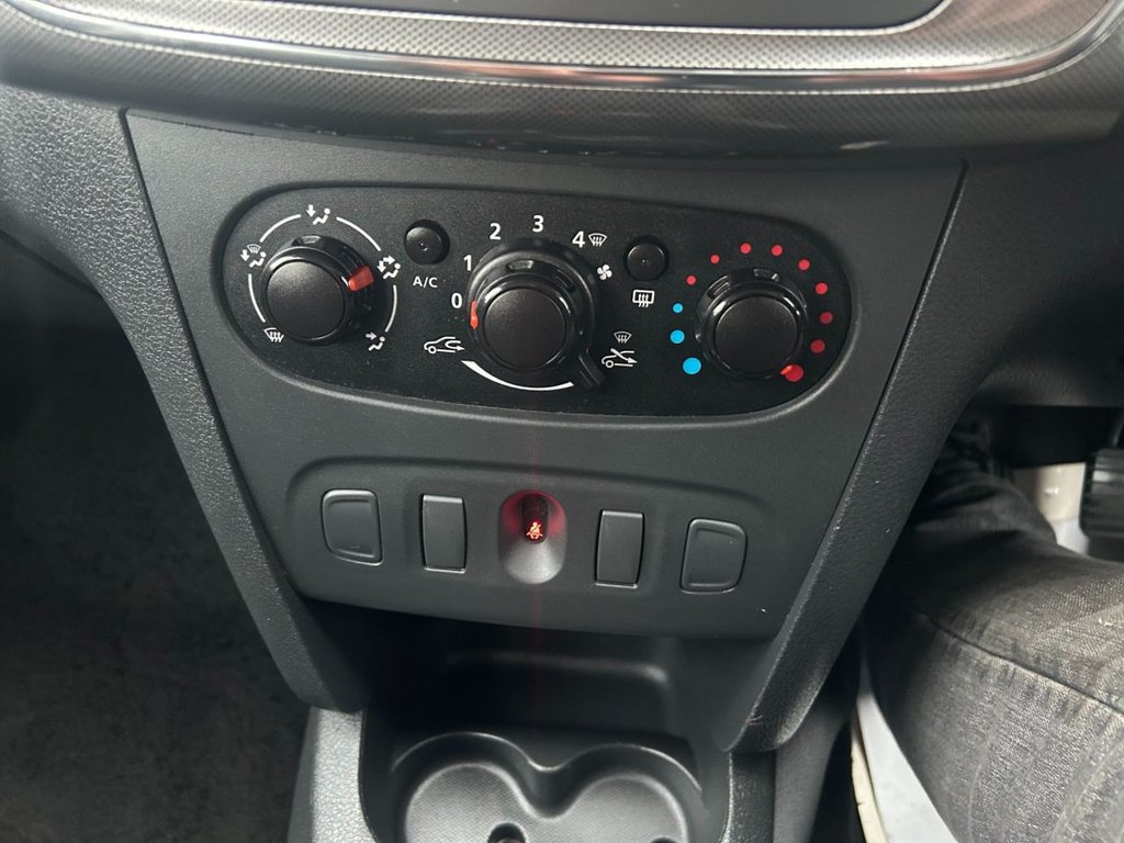 Used Dacia Sandero Stepway 2018 for sale - 77038407: Photo 16