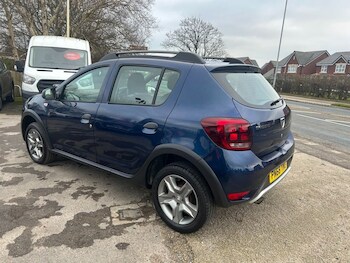 Used Dacia Sandero Stepway 2018 for sale - 77038407: Photo