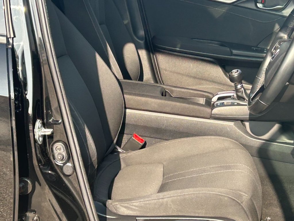 Used Honda Civic 2019 for sale - 77976433: Photo 12