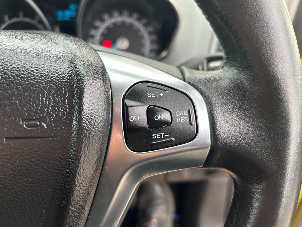Used Ford Ecosport 2016 for sale - 76482384: Photo 14