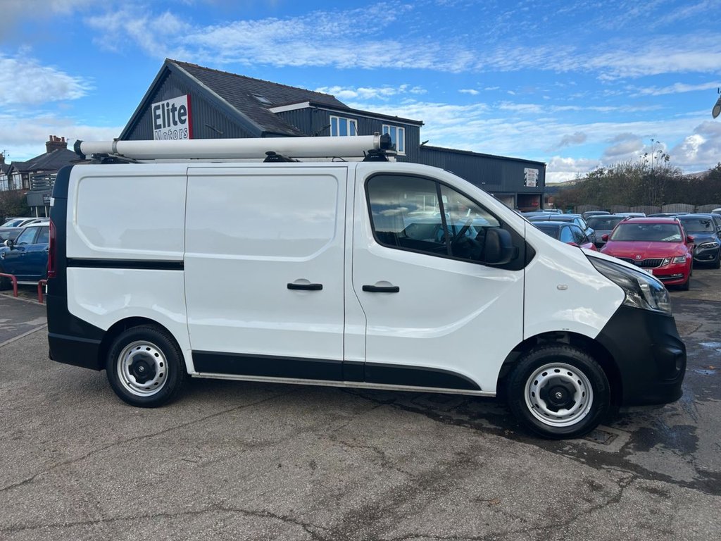 Used Vauxhall Vivaro 2015 for sale - 76386466: Photo 2