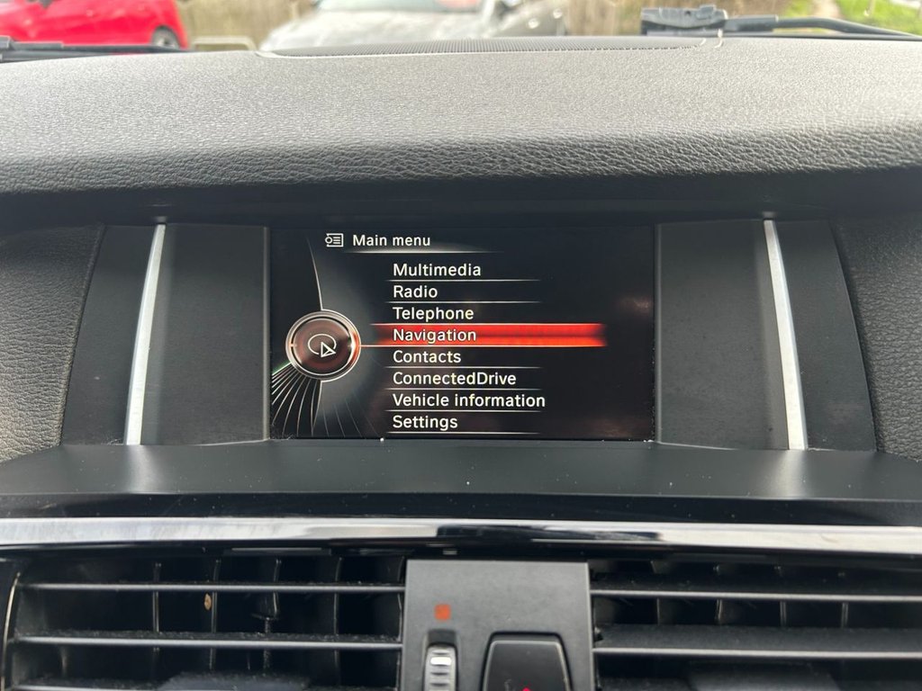 Used BMW X4 2017 for sale - 77765182: Photo 11