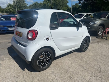 Used smart fortwo 2018 for sale - 78875341: Photo