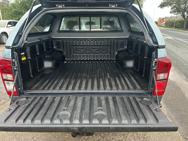 Used Isuzu D-Max 2016 for sale - 76132835: Photo 15