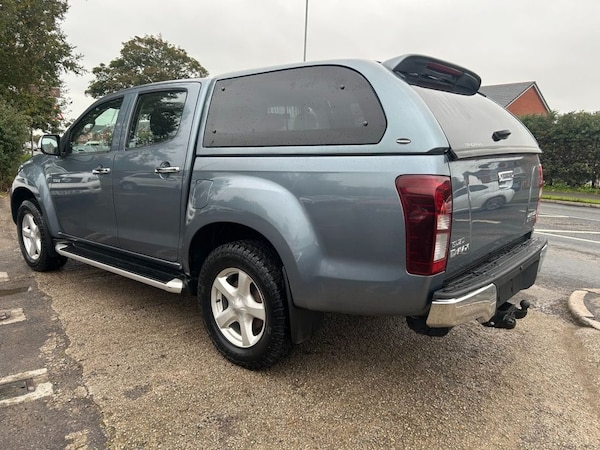 Used Isuzu D-Max 2016 for sale - 76132835: Photo 2