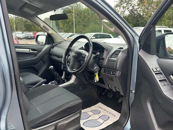 Used Isuzu D-Max 2016 for sale - 76132835: Photo 6