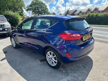 Used Ford Fiesta 2018 for sale - 78828871: Photo