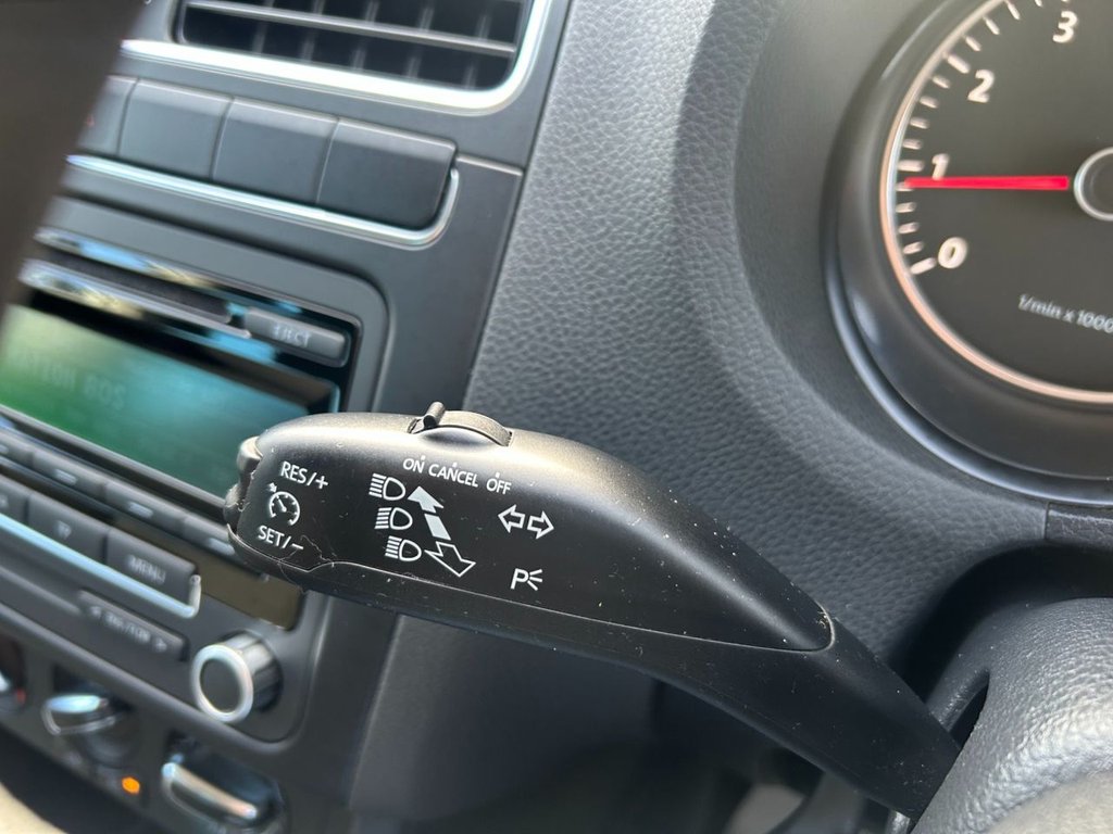 Used Volkswagen Polo 2014 for sale - 76038909: Photo 19