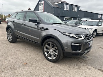 2017 (17) - 2.0 TD4 SE Tech SUV 5dr Diesel Manual 4WD Euro 6 (s/s) (180 ps)