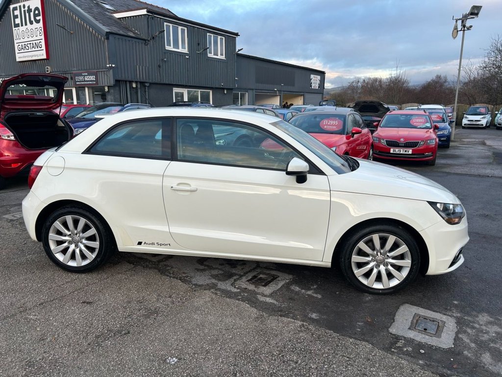 Used Audi A1 2012 for sale - 76797927: Photo 2