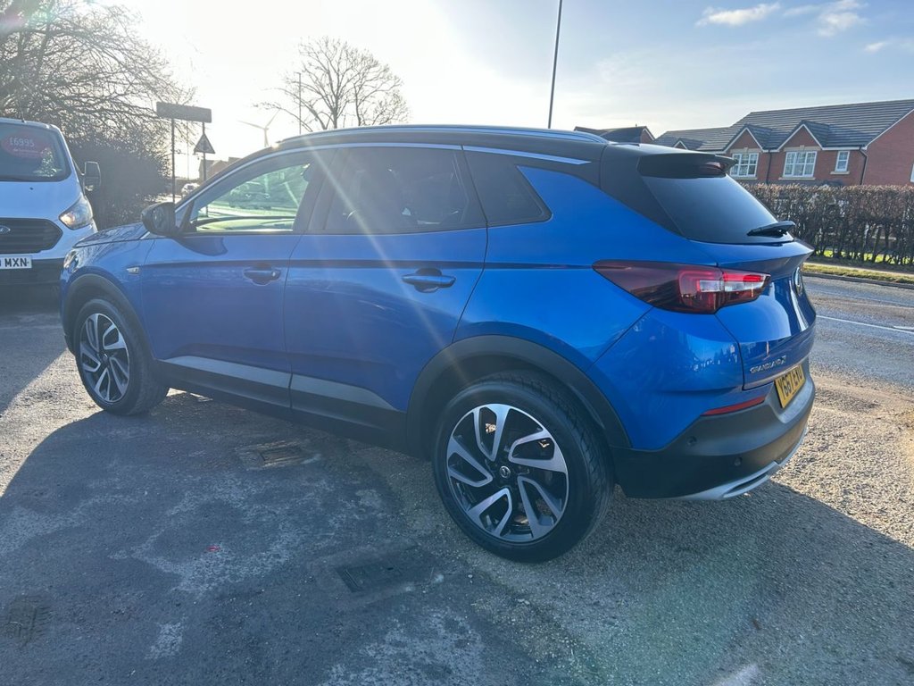 Used Vauxhall Grandland X 2018 for sale - 77161787: Photo 2