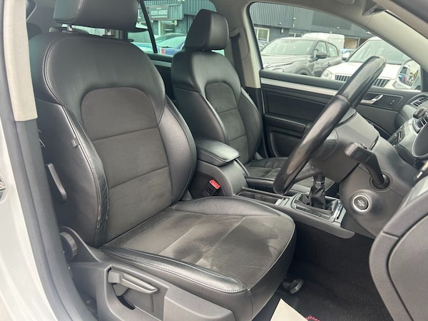 Used Skoda Superb 2014 for sale - 76147732: Photo 21