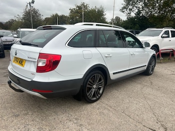Used Skoda Superb 2014 for sale - 76147732: Photo 3