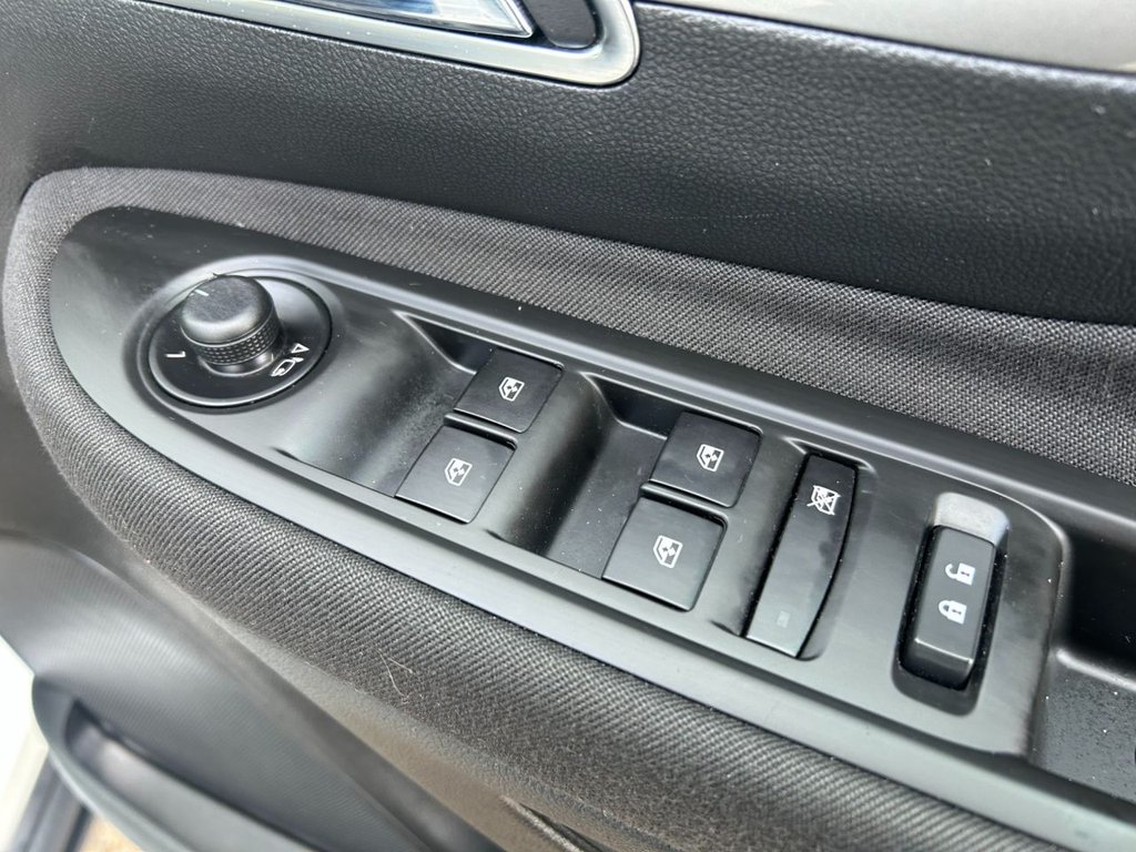 Used Vauxhall Mokka 2015 for sale - 77302664: Photo 9