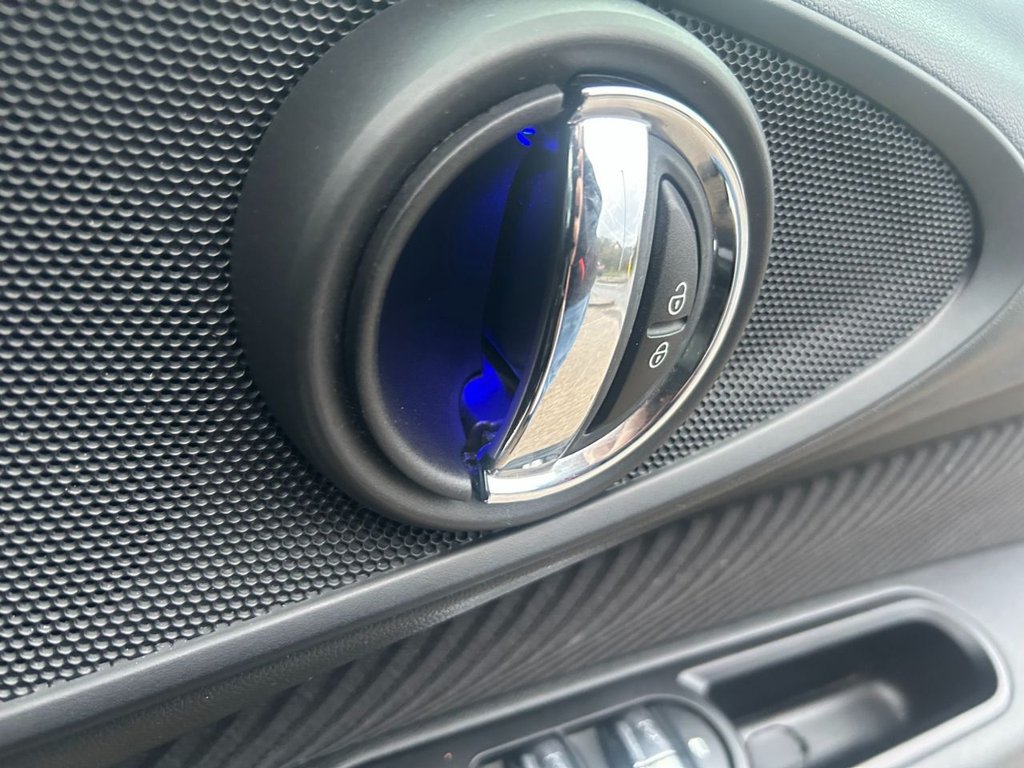 Used MINI Clubman 2017 for sale - 76535927: Photo 14