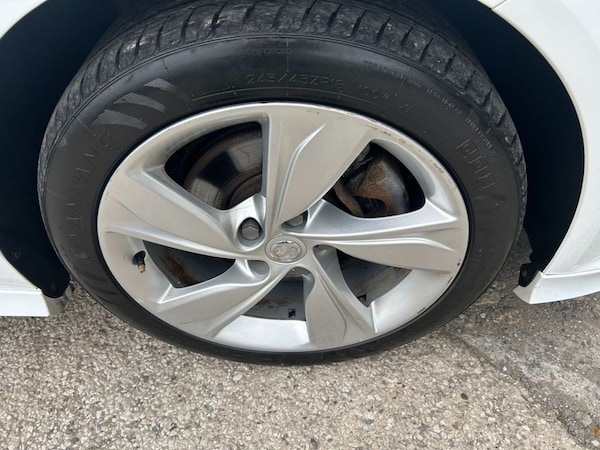 Used Vauxhall Insignia 2019 for sale - 75665917: Photo 9
