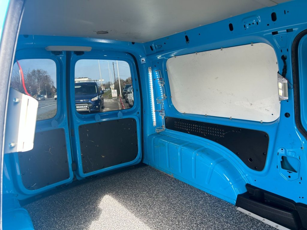 Used Volkswagen Caddy Maxi 2015 for sale - 78069306: Photo 15