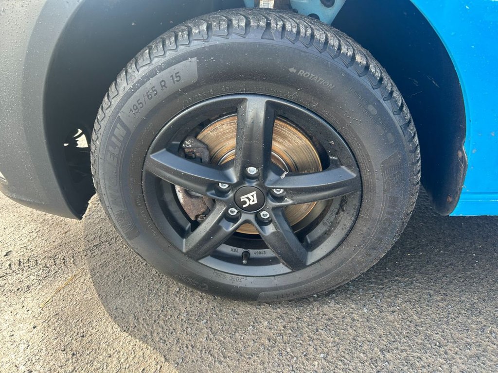 Used Volkswagen Caddy Maxi 2015 for sale - 78069306: Photo 28