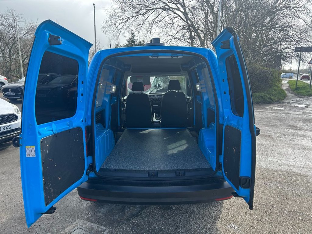 Used Volkswagen Caddy Maxi 2015 for sale - 78069306: Photo 6