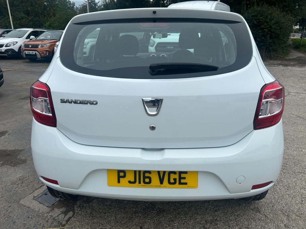 Used Dacia Sandero 2016 for sale - 76010200: Photo 4
