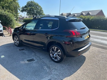 Used Peugeot 2008 2017 for sale - 79221270: Photo