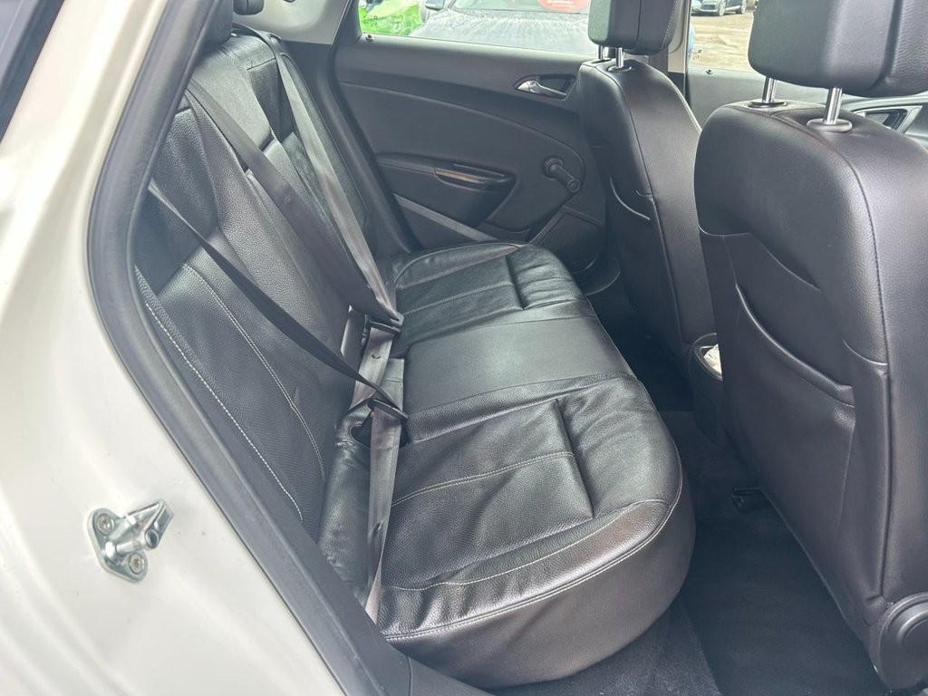 Used Vauxhall Astra 2015 for sale - 77534570: Photo 6