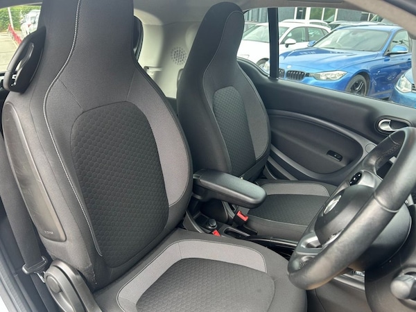Used smart fortwo 2021 for sale - 75320429: Photo 14
