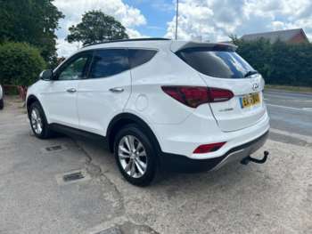 Used Hyundai Santa Fe 2016 for sale - 74784759: Photo