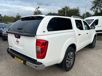Used Nissan Navara 2017 for sale - 76291495: Photo 2