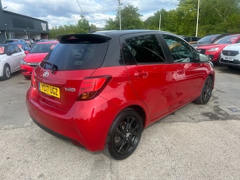 Used Toyota Yaris 2017 for sale - 78631819: Photo