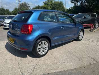 Used Volkswagen Polo 2015 for sale - 75206950: Photo