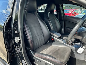 Used Mercedes-Benz A-Class 2015 for sale - 78819335: Photo