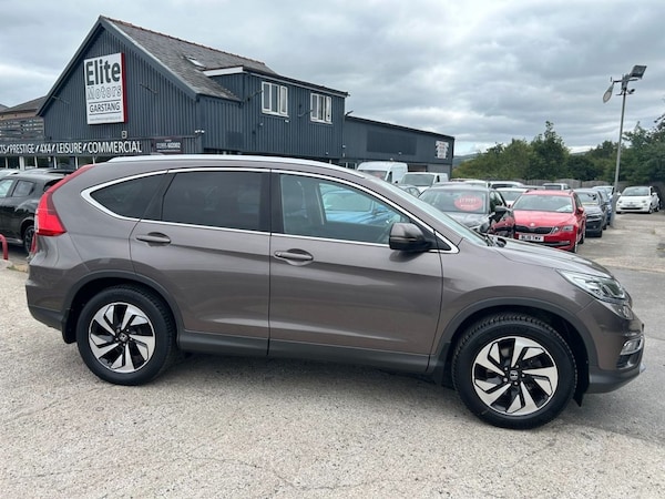 Used Honda CR-V 2017 for sale - 75642071: Photo 2