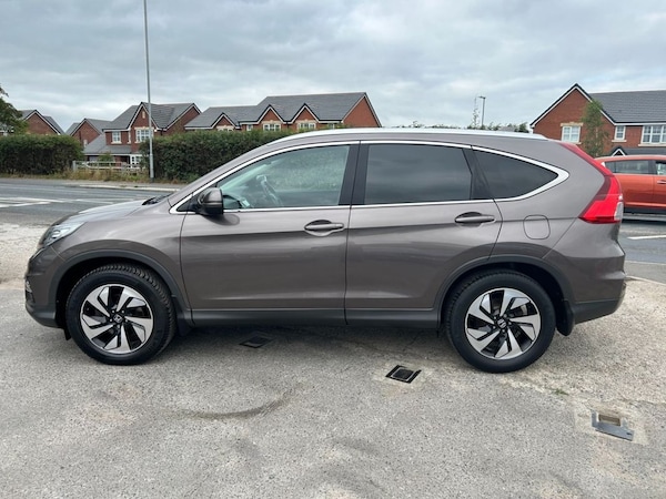 Used Honda CR-V 2017 for sale - 75642071: Photo 9