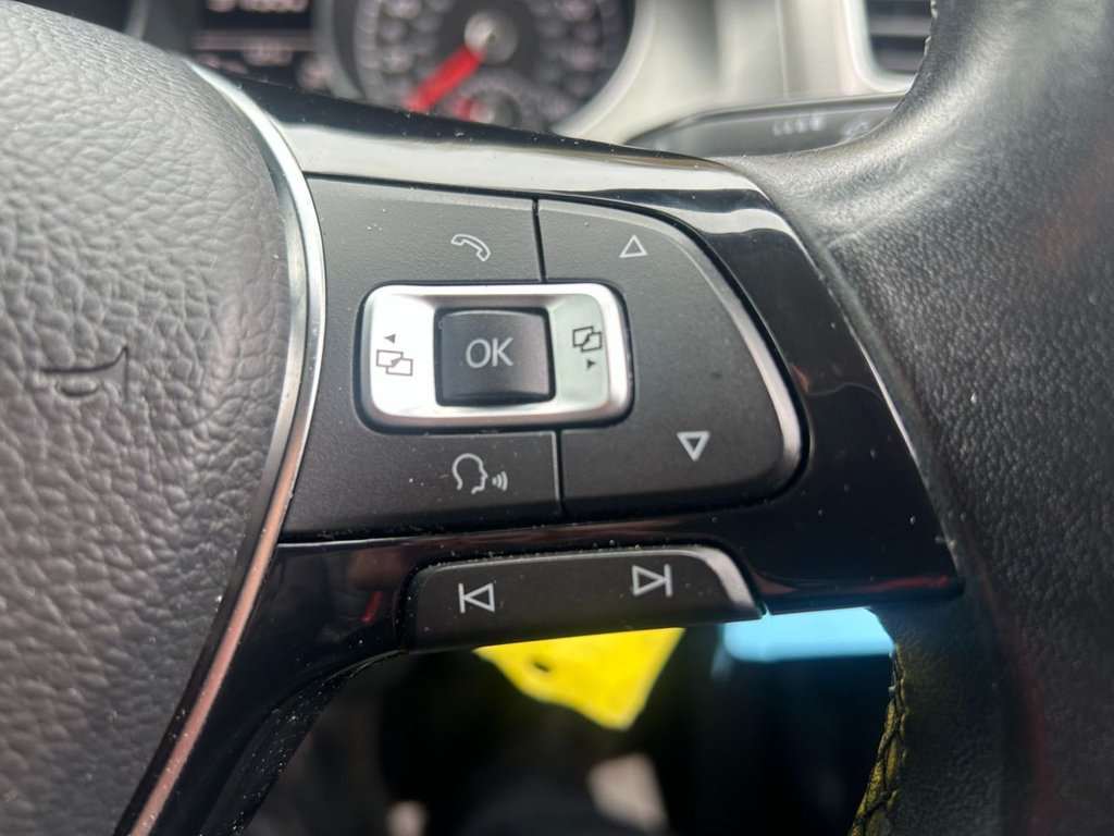 Used Volkswagen Golf 2013 for sale - 76291236: Photo 15