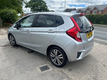 Used Honda Jazz 2017 for sale - 78544106: Photo