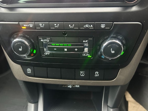 Used Skoda Yeti 2015 for sale - 76172949: Photo 9
