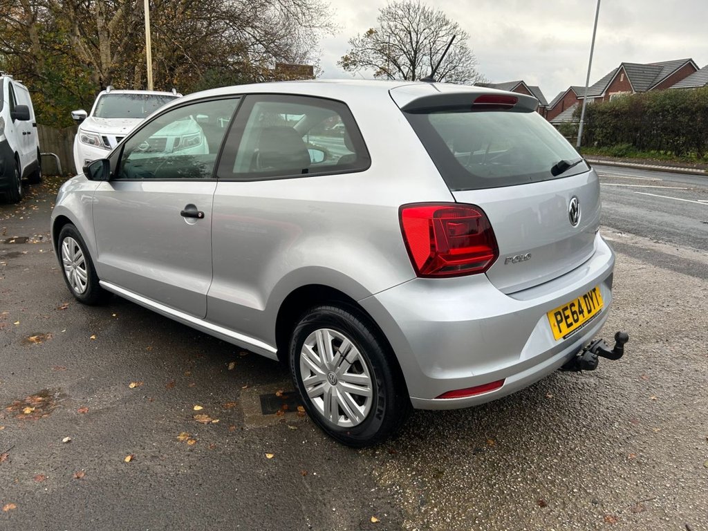 Used Volkswagen Polo 2014 for sale - 76470238: Photo 2