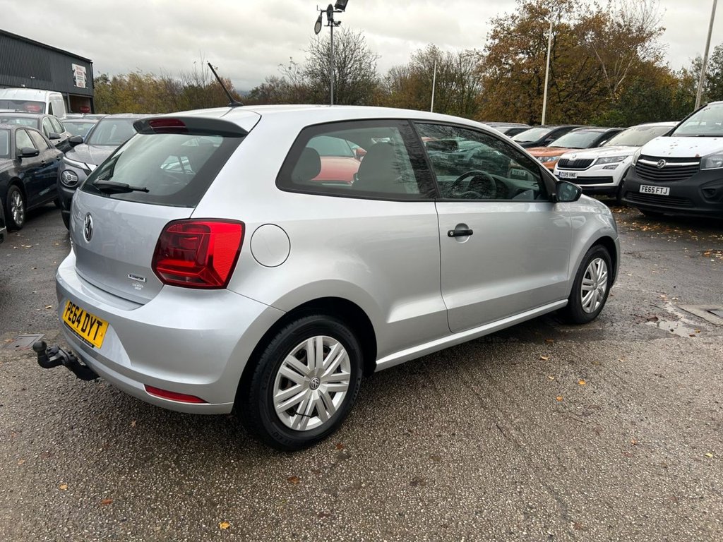 Used Volkswagen Polo 2014 for sale - 76470238: Photo 3