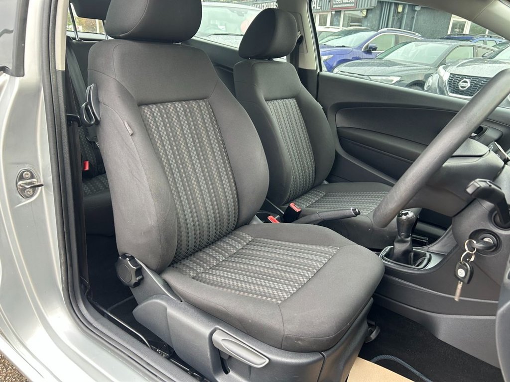 Used Volkswagen Polo 2014 for sale - 76470238: Photo 5